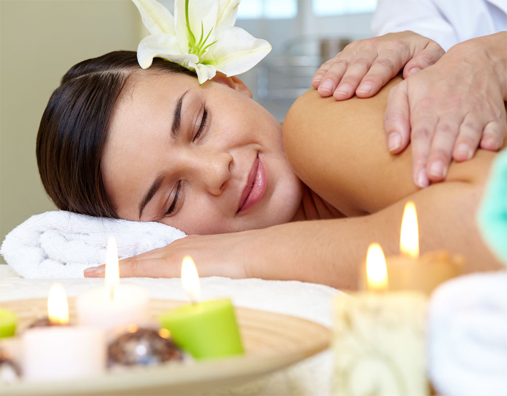 Lomi Lomi Massage